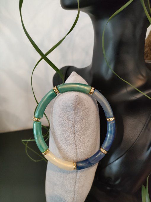 Bracelet opaque légèrement pailleté b17