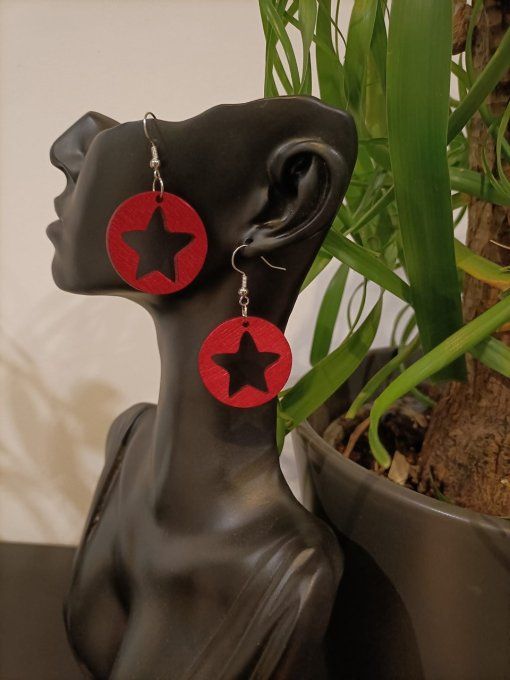 Boucle d'oreille bois 8