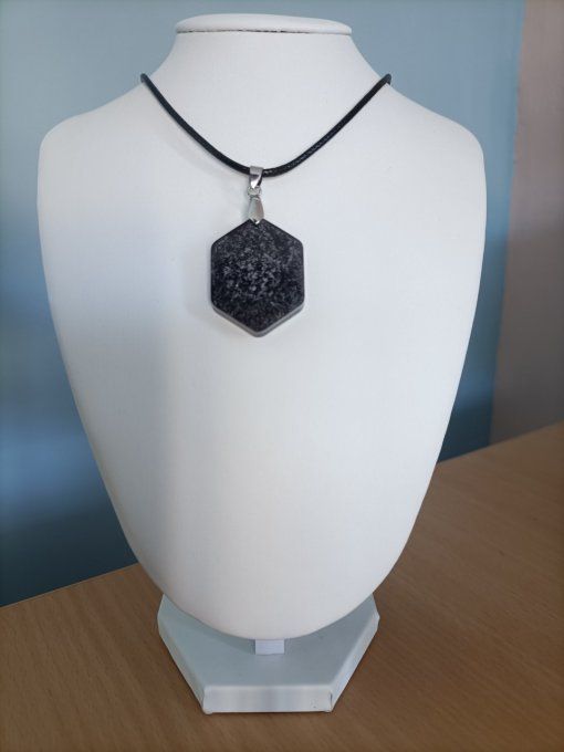 Collier Hexagone